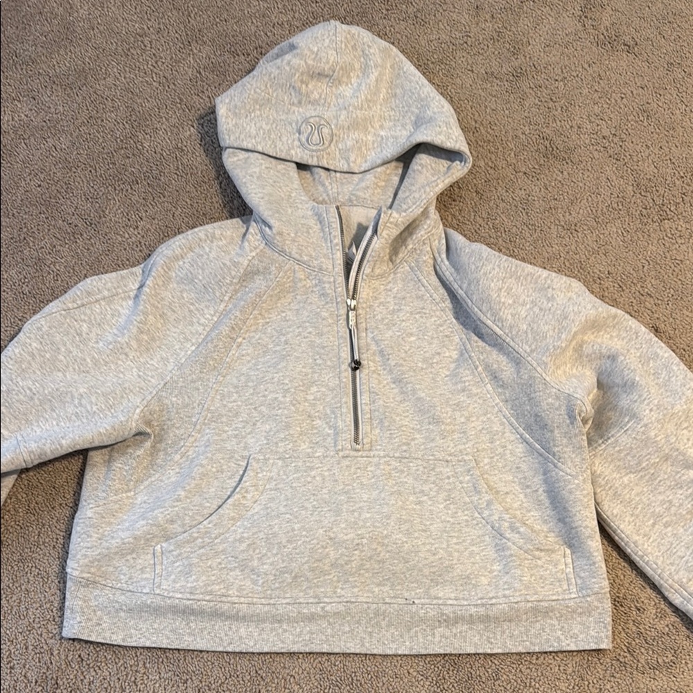 Lululemon Scuba Half-Zip M/L Gray